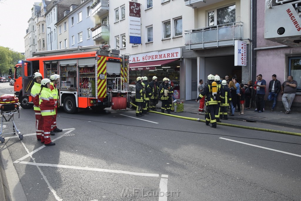 Feuer 2 Y Koeln Muelheim Bergisch Gladbacherstr P04.JPG - Miklos Laubert